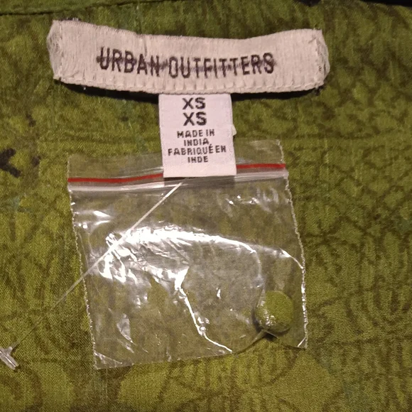 Urban Outfitters Florence Chiffon Mifi Dress - Picture 6 of 6